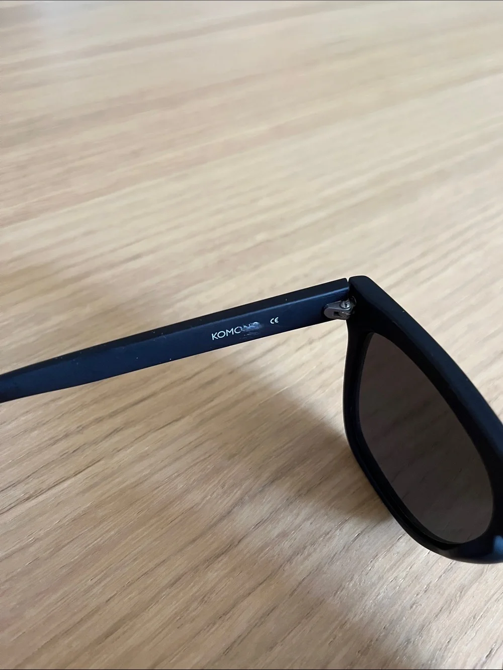 Komono the Bennet sunglasses, unisex, Glossy Black